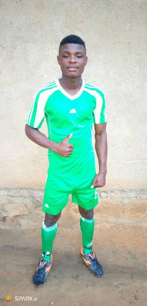 Victor after a friendly Match with AC Capaco Junior